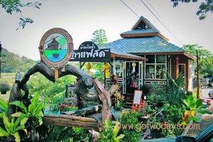 travel_20120421103403